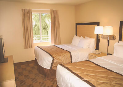 Emerald Suites Valley View | Extended Stay Apartment Rentals in Las Vegas, NV | 1 & 2 Bedroom Furnished Suites