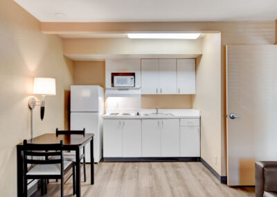 Emerald Suites Valley View | Extended Stay Apartment Rentals in Las Vegas, NV | 1 & 2 Bedroom Furnished Suites | Book Now
