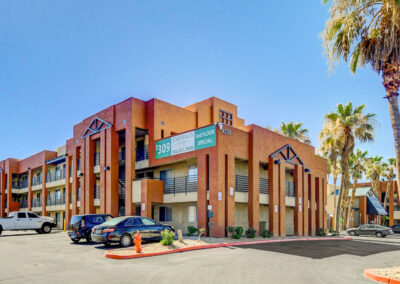 Emerald Suites Valley View | Extended Stay Apartment Rentals in Las Vegas, NV | 1 & 2 Bedroom Furnished Suites | Exterior Building